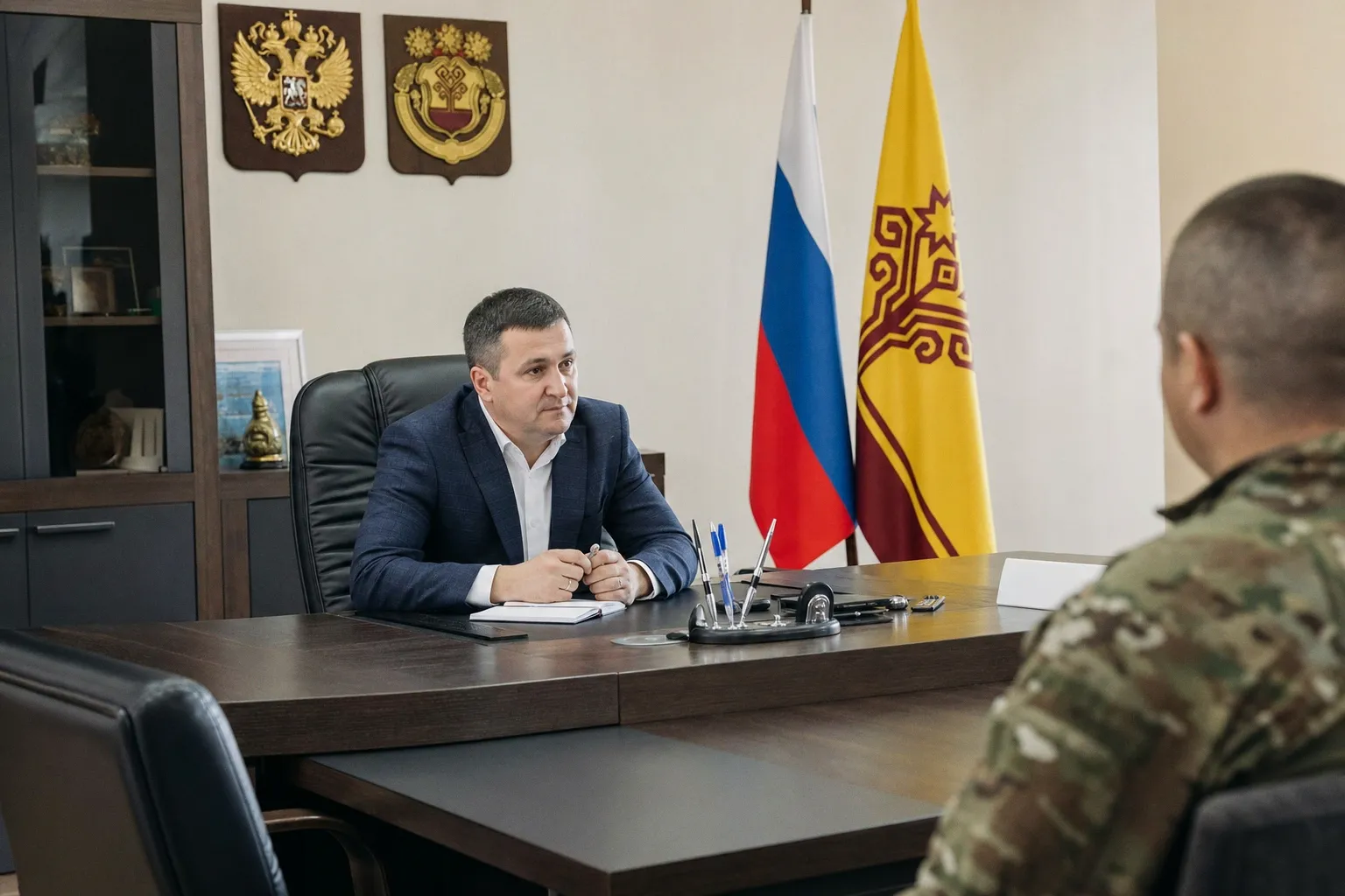 Шаг в мирную жизнь: как в Чувашии помогают ветеранам спецоперации